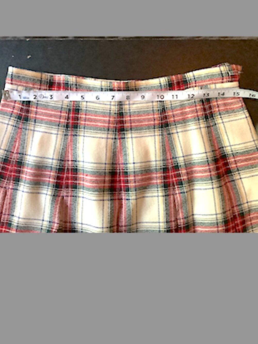 Talbots Classic Plaid box-pleat flared skirt, Size 12, side zipper, unlined - Picture 3 of 9